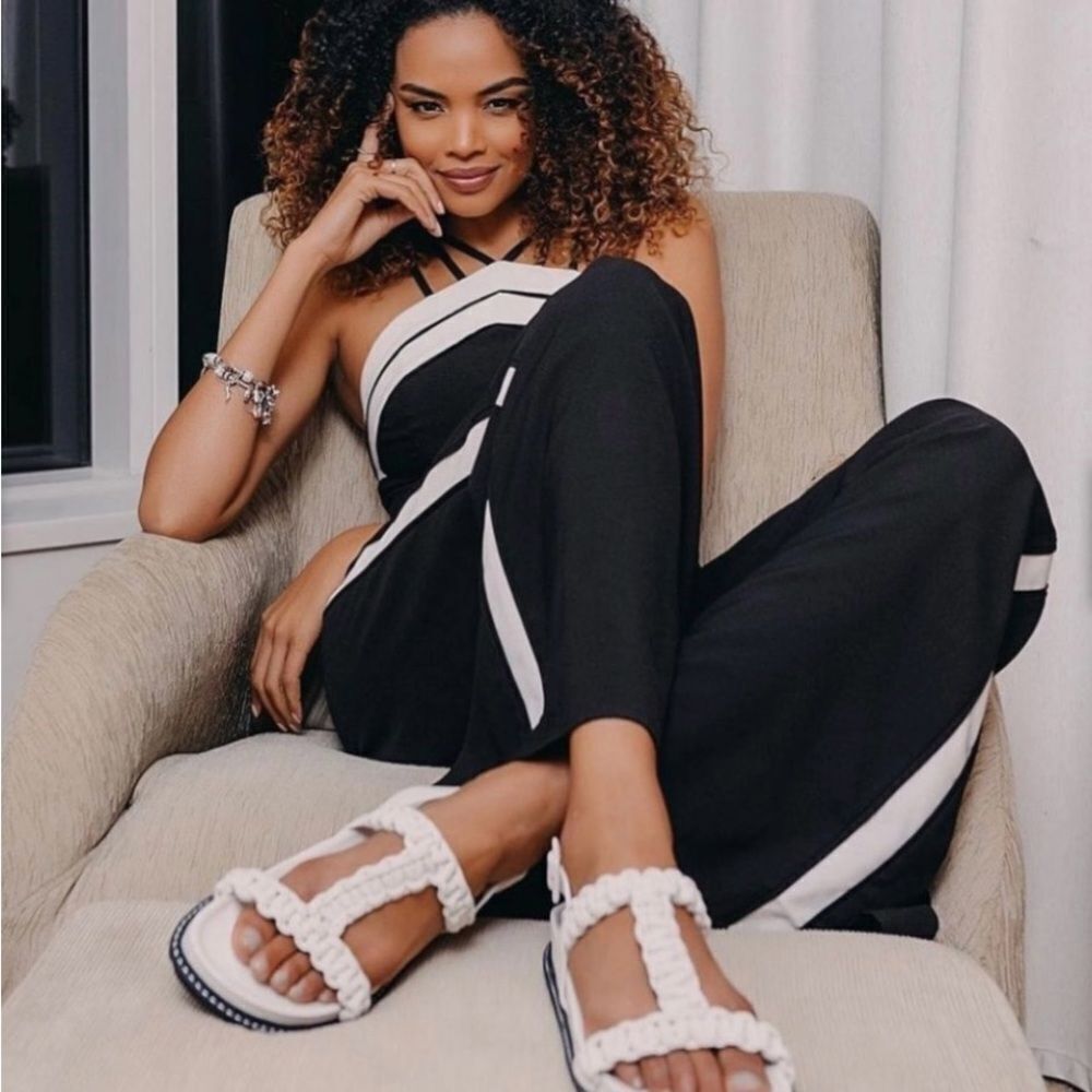 Paula Torres Sandals.